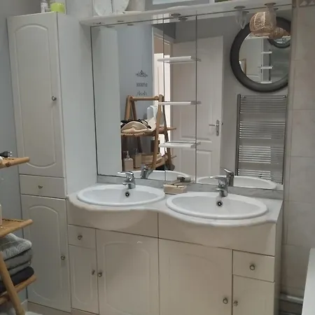 別荘 Maison Vu Magnifique Chateau *